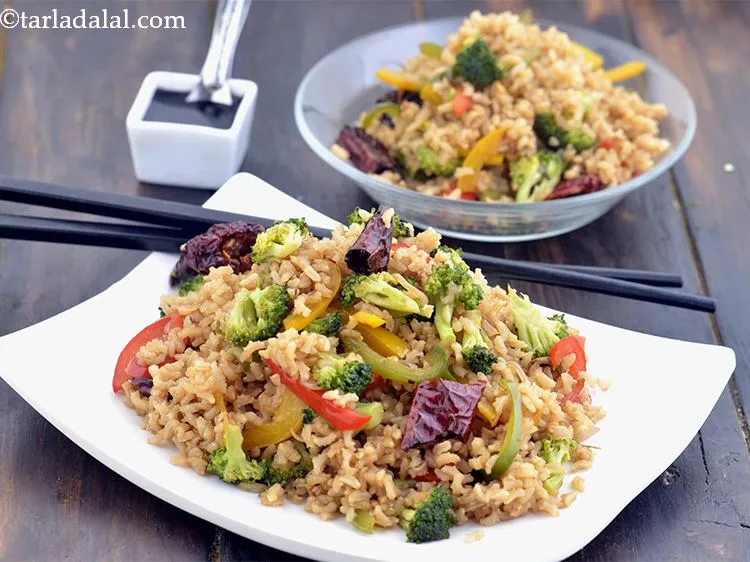 Step 18 – Serve&nbsp;<b><span style="font-size: 12pt; font-family: "Times New Roman", serif;">Indian style broccoli fried rice | broccoli fried …