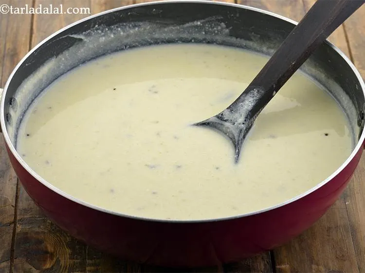 स्टेप 10 – इसे बहुत अच्छी तरह से मिलाएं और लगातार हिलाते हुए …