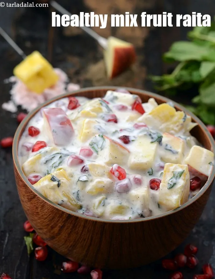 Step 14 – Serve <strong>fruit raita recipe | healthy mix fruit raita | easy mixed fruit raita</strong>.