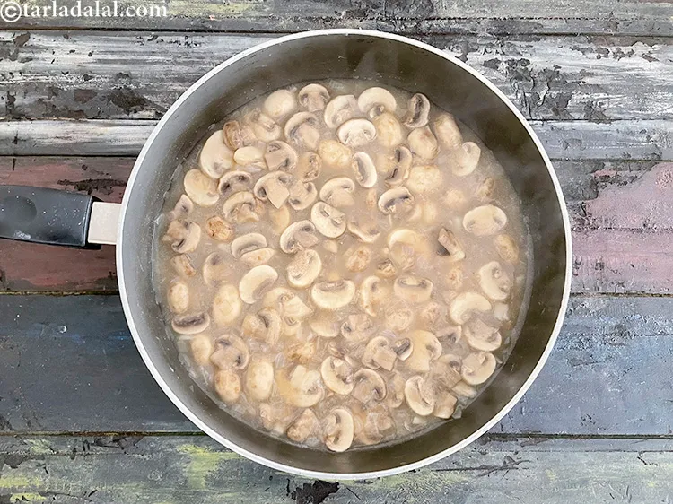 Step 18 – <meta charset="UTF-8" /> Remove from the flame and let the mixture cool completely.