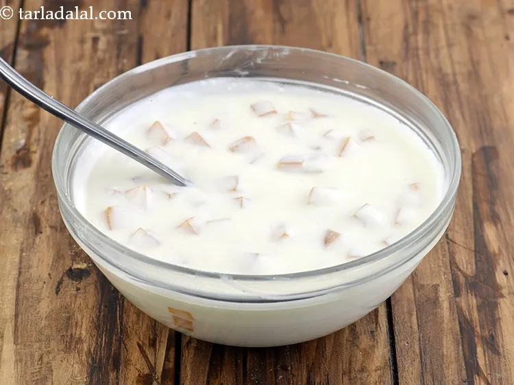 Step 26 – Mix gently. Keep the pumpkin curd mixture of healthy pumpkin raita aside.<br /> &nbsp;