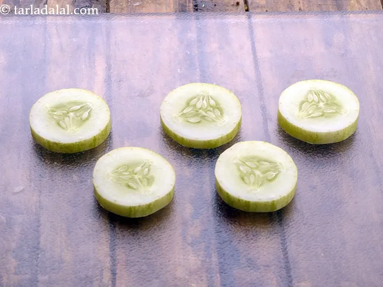 Step 30 – Arrange the cucumber slices on a flat dry surface