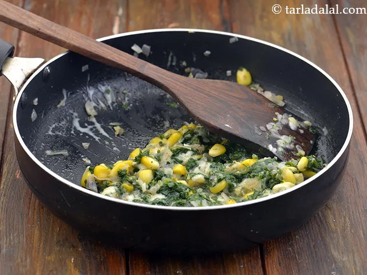 Step 37 – Mix well and divide the stuffing into 12 equal portions. Keep aside.<br /> &nbsp;