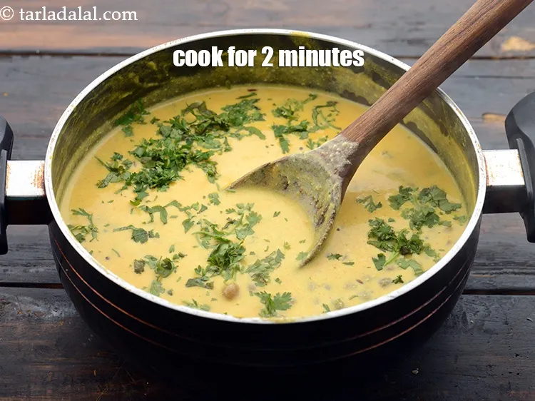 Step 29 – Cook on a medium flame for 2 minutes, while stirring occasionally.&nbsp;