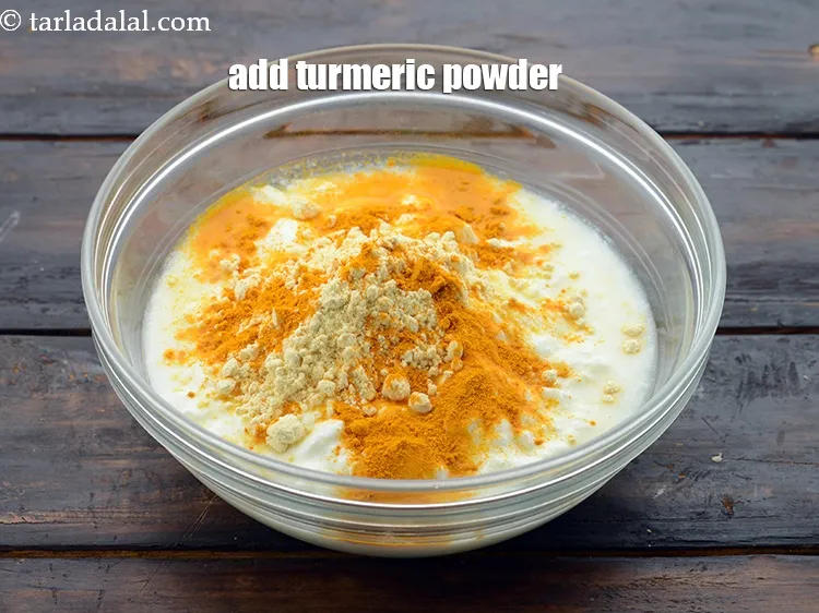 Step 17 – Add 1/2 tsp&nbsp;<a href="https://www.tarladalal.com/glossary-turmeric-powder-haldi-645i">turmeric powder (haldi)</a>.&nbsp;