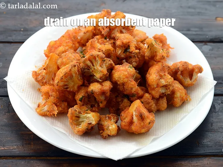 Step 25 – Drain on an absorbent paper. Keep aside.&nbsp;