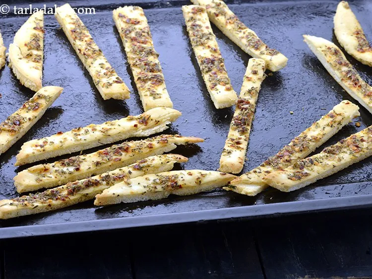 Step 16 – Bake in a pre-heated oven at 200&deg;C (400&deg;F) for 15 to 20 minutes or till …