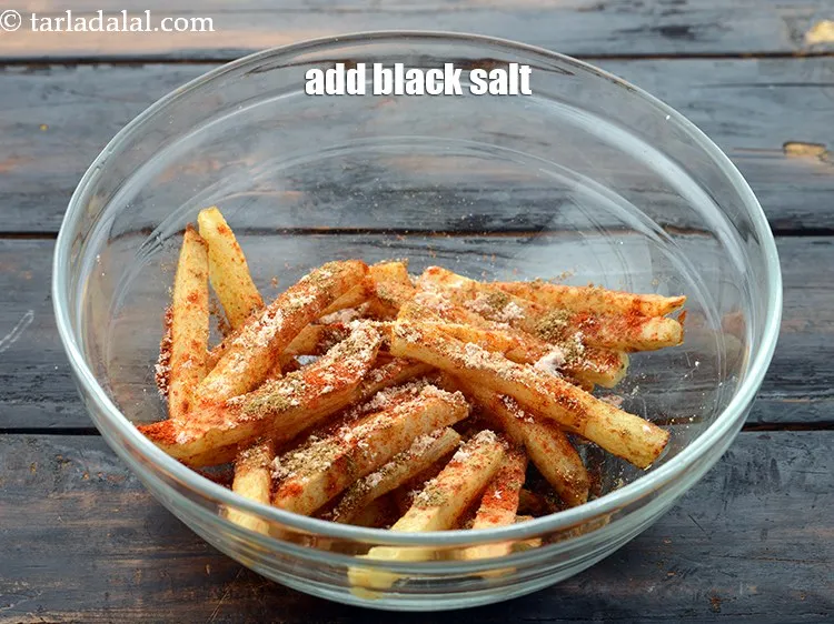 Step 13 – Add 1/4 tsp&nbsp;<a href="https://www.tarladalal.com/glossary-black-salt-sanchal-kala-namak-422i">black salt (sanchal)</a>.&nbsp;