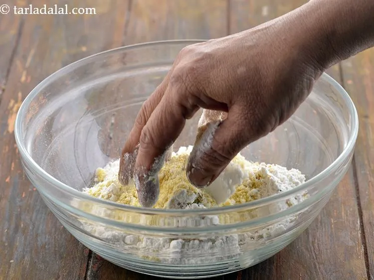 Step 7 – Mix all the ingredients with your hands.