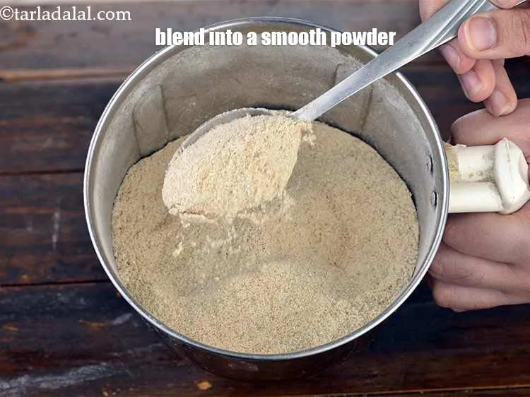 स्टेप 5 – बारीक पाउडर बनने तक पीस लें।&nbsp;<a href=""https://www.tarladalal.com/recipes-using-rajgira-flour-in-hindi-1297"">राजगिरा का आटा </a><a …