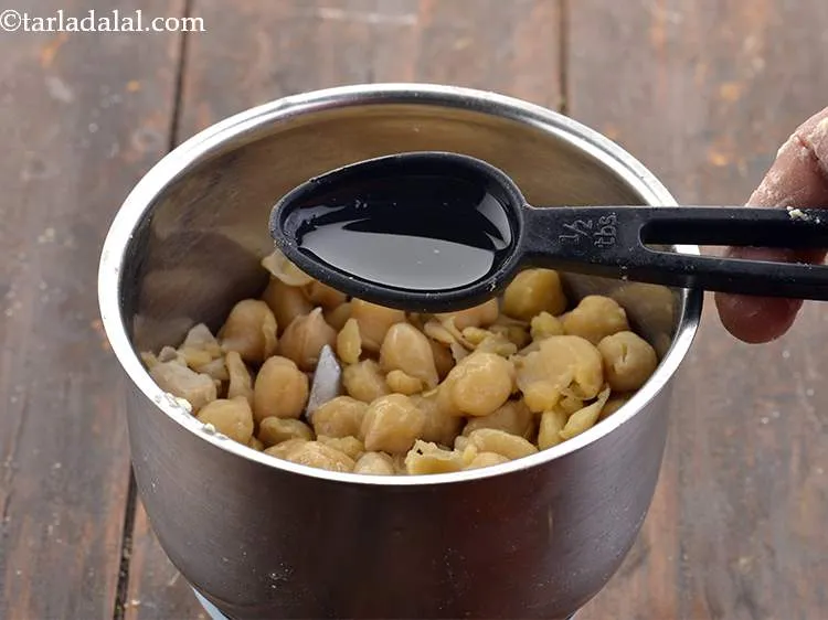 Step 11 – Add 3 tbsp&nbsp;<a href="https://www.tarladalal.com/glossary-olive-oil-451i">olive oil</a>.&nbsp;Olive oil is a&nbsp;<a href="https://www.tarladalal.com/recipes-for-Antioxidant-Rich-1054">strong antioxidant</a>&nbsp;and&nbsp;<a href="https://www.tarladalal.com/recipes-for-Healthy-Heart-377">good for heart</a>. Also its …