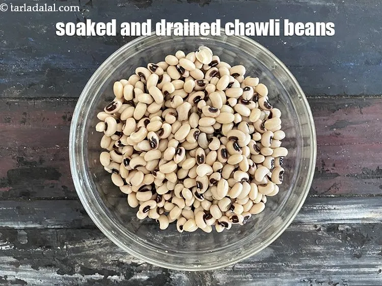 Step 8 – Your soaked and drained chawli beans are ready.