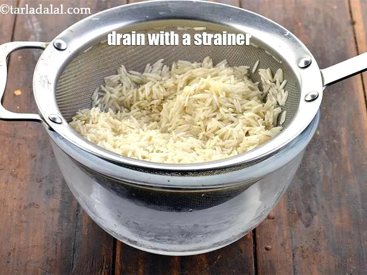 Step 6 – Drain with the help of a strainer and keep aside.