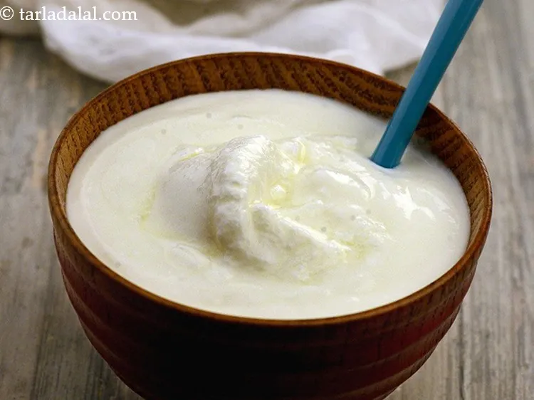 Step 15 – Green yogurt can be substituted with hung curd. Learn<a href="https://www.tarladalal.com/how-to-make-hung-curd-42765r" target="_blank"><strong> how to make hung …