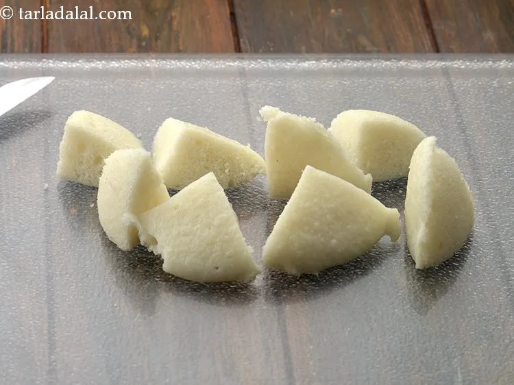 Step 2 – For making the&nbsp;<span style="font-size: 12pt; font-family: Cambria;">&nbsp;<b>idli chaat recipe | South Indian idli chaat | …