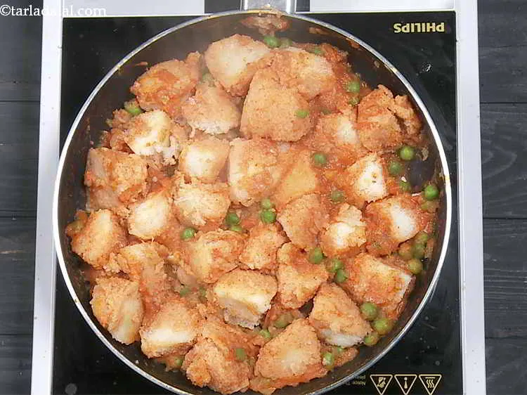 Step 20 – Mix well and cook&nbsp;<strong>idli curry recipe | leftover idli recipe | South Indian idli curry …