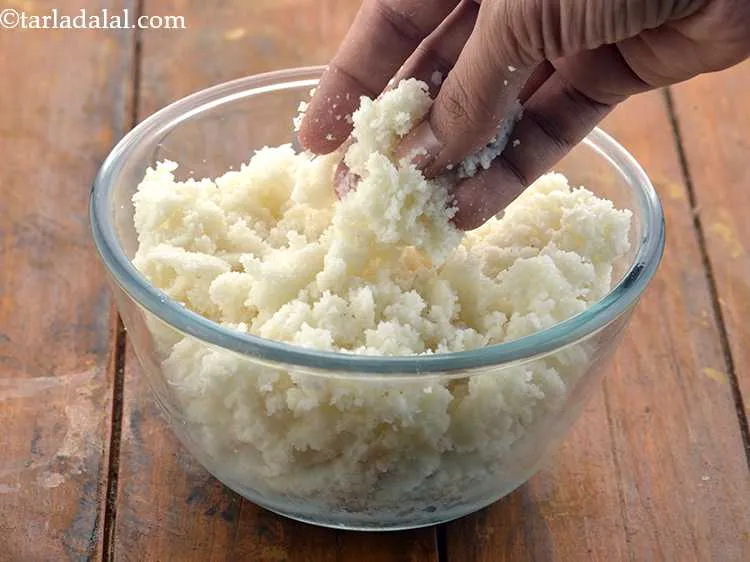 Step 15 – If you are making use of fresh idlis, then cool them completely and then crumble …