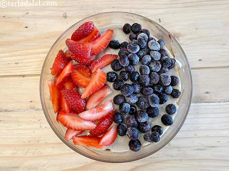 Step 29 – Top with&nbsp;<meta charset="UTF-8" />1/4 cup&nbsp;<a href="glossary-frozen-blueberry-2552i">frozen blueberries</a>&nbsp;and 1/4&nbsp;fresh&nbsp;<a href="glossary-strawberry-strawberries-436i">strawberries</a>.&nbsp;Strawberries are chock-full of a phytonutrients, which …