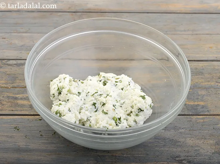 Step 24 – Mix well using your fingers. The mixture should be uniformly mixed.&nbsp;