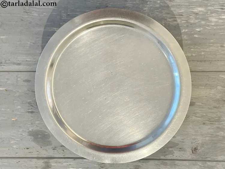 स्टेप 9 – एक घंटे के लिए ढक कर रख दें।