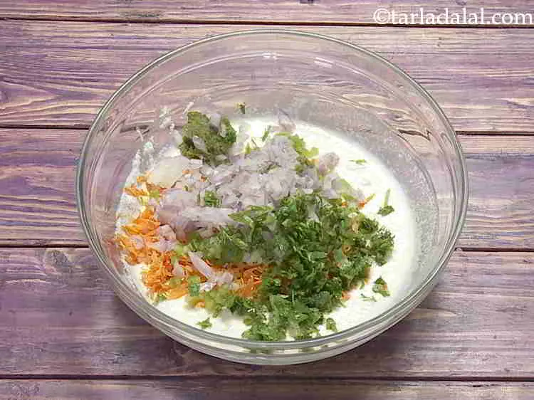 Step 9 – Finally, add coriander and green chilli paste.