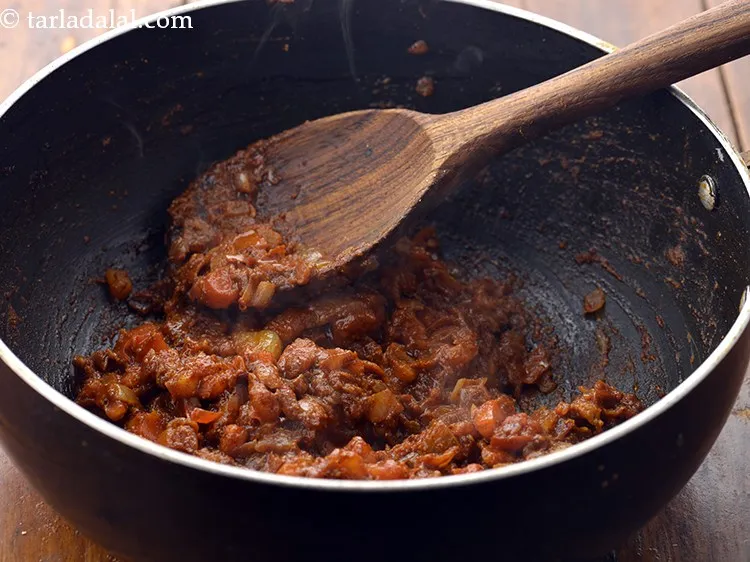 Step 25 – Mix well and cook the tomtoes and masalas of gravy of <strong>jackfruit kofta curry recipe …