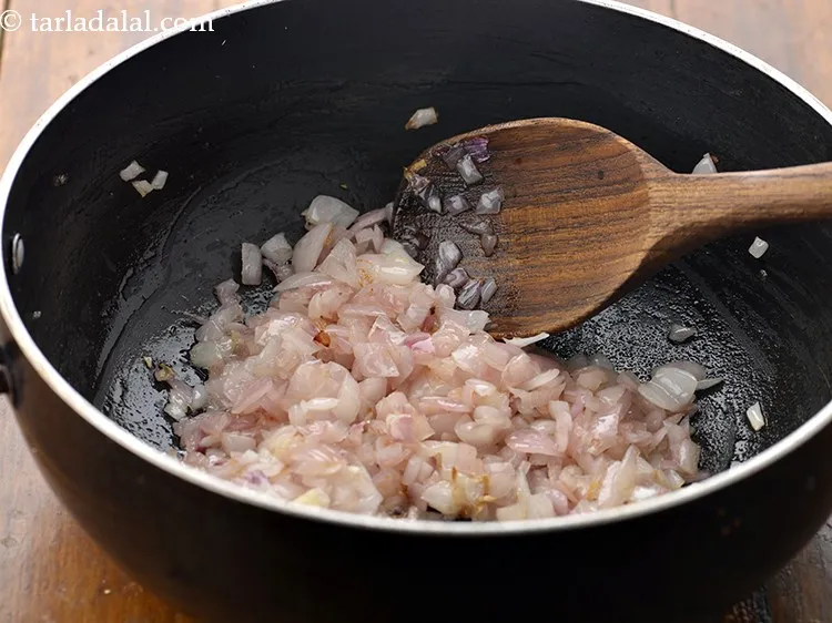 Step 17 – Saut&eacute; on a medium flame for 6 minutes. The onions will brown in colour.