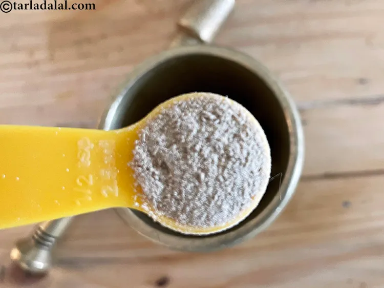 Step 8 – Add&nbsp;<meta charset="UTF-8" />1 tsp&nbsp;<a href="glossary-dried-ginger-powder-sonth-454i">dried ginger (soonth) powder</a>.