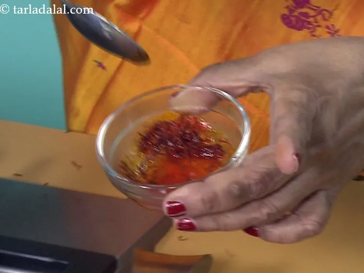 Step 16 – Mix well using a spoon.&nbsp;