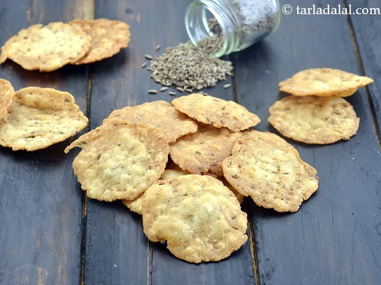 स्टेप 20 – कुरकुरी तली हुई <strong>जीरा पूरी</strong> को | <strong>किड्स स्कूल स्नैक …