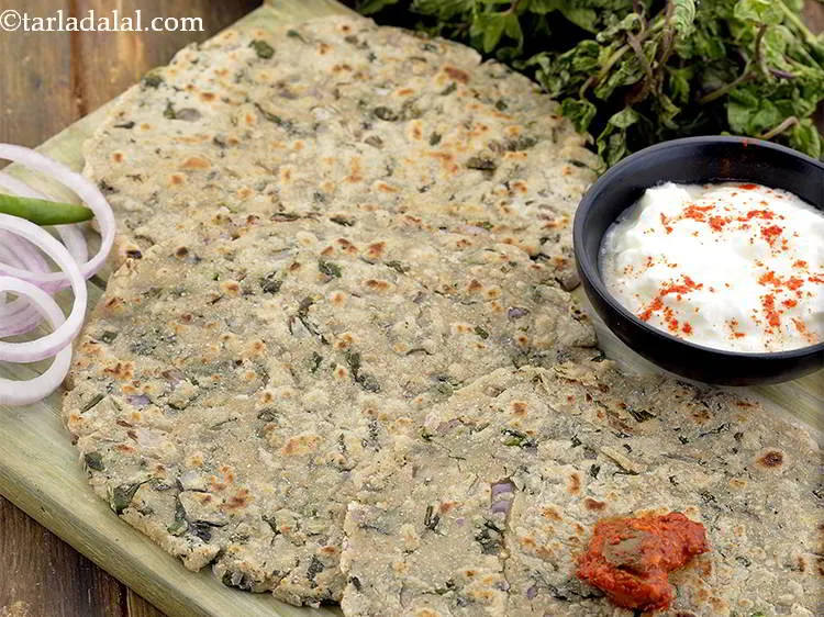 स्टेप 19 – लो-फैट दही के साथ <strong>ज्वार पुदीने की रोटी</strong> को | …