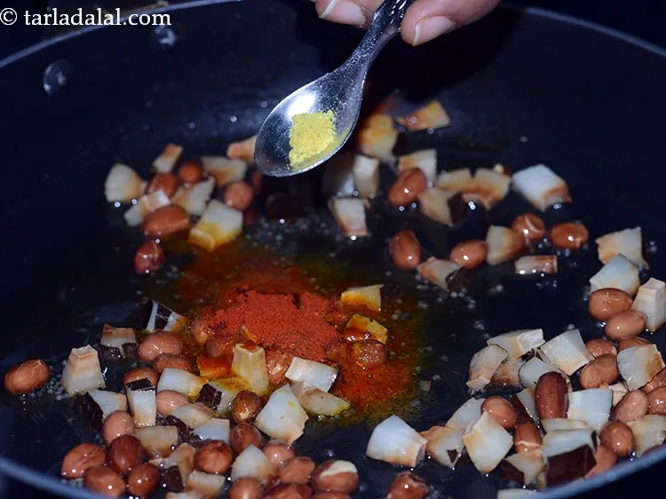 Step 12 – Add asafoetida. To enhance the flavour of <strong>jowar dhani popcorn with Coconut and Peanuts</strong>, you …