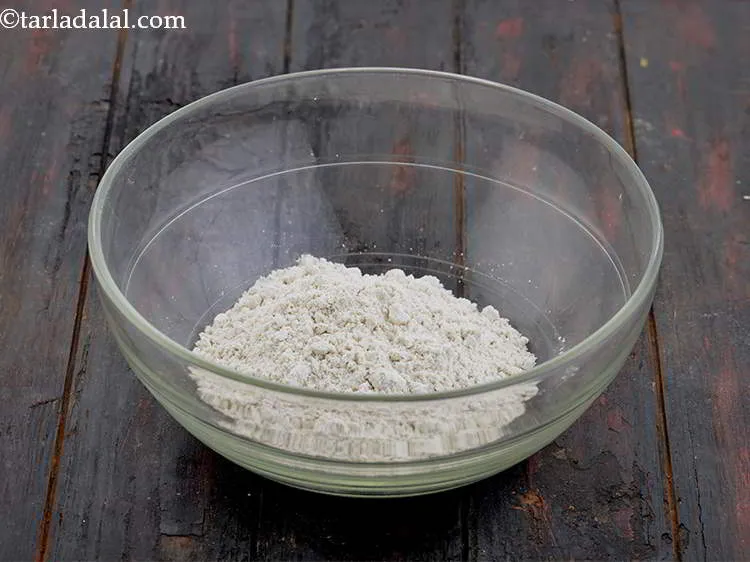 Step 3 – <strong>For the dough of jowar pyaz ki roti to manage acidity recipe | healthy jowar …