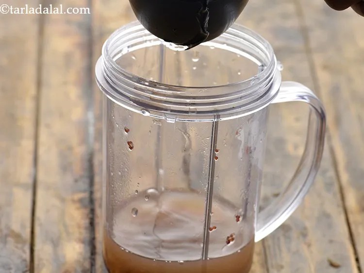 स्टेप 22 – फिर से १/२ कप पानी डालें। यह सुनिश्चित करेगा कि …