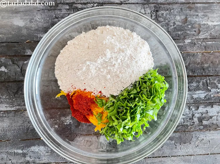 Step 13 – Add&nbsp;<meta charset="UTF-8" />1 tsp&nbsp;<a href="glossary-chilli-powder-red-chilli-powder-339i">chilli powder</a>.