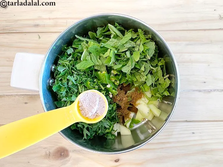 Step 11 – Add&nbsp;<meta charset="UTF-8" />1/2 tsp&nbsp;<a href="glossary-black-salt-sanchal-kala-namak-422i">black salt (sanchal)</a>.