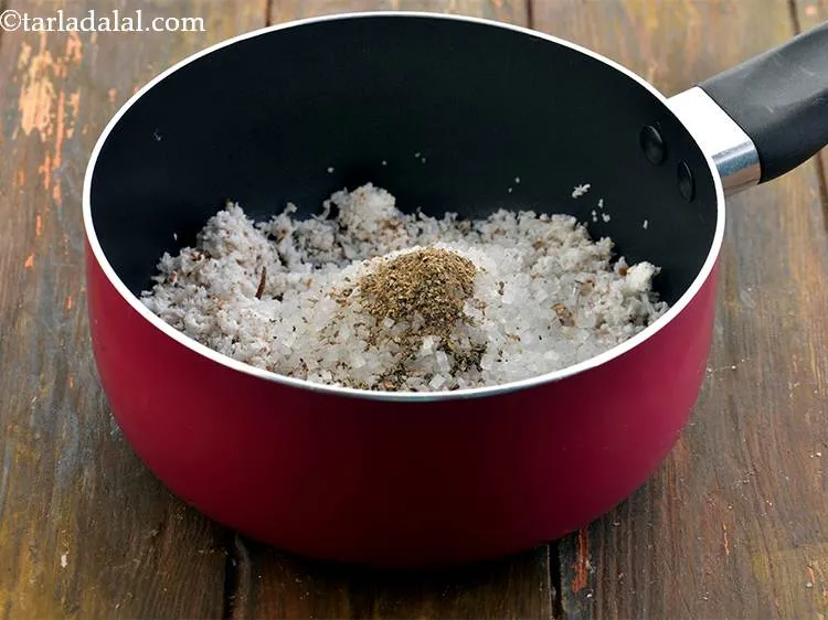 Step 12 – Add the black pepper powder to zing up the stuffing.