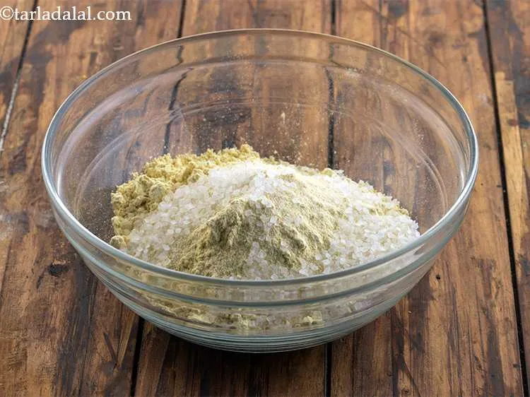 Step 5 – <p>Add <span style="background-color:rgb(255,255,255);color:rgb(0,0,0);">4 tsp </span><a href="https://www.tarladalal.com/glossary-sugar-chini-shakkar-278i"><u>sugar</u></a>.</p>