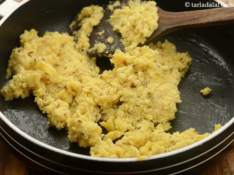 Step 18 – Mix well and cook on a medium flame for a few seconds.