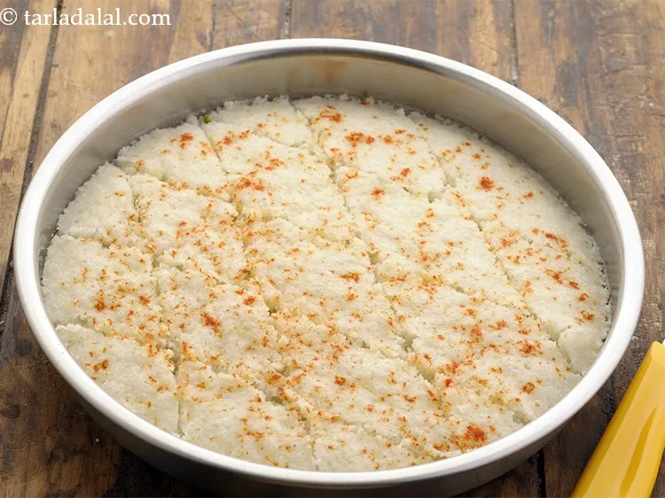 स्टेप 26 – थोड़ा ठंडा करें और फिर <strong>ईदडा</strong> को डाइमन्ड के आकार …