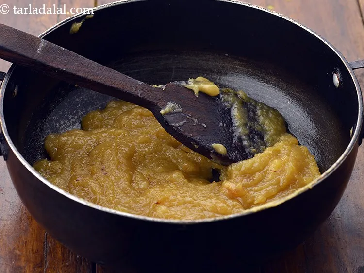 Step 3 – Prefer to use a deep pan to make this halwa so saut&eacute;ing becomes easier.