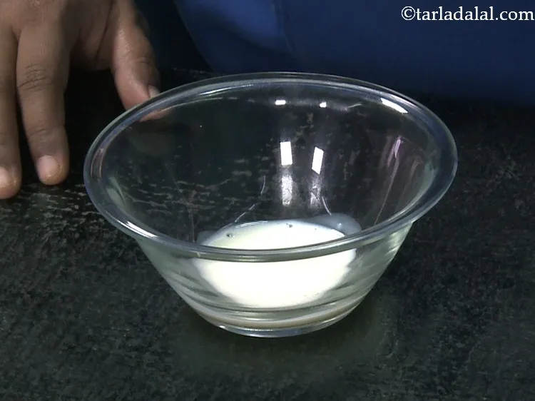 Step 1 – For preparing <strong>ladi pav</strong>, we first need to activate the yeast. For that in a …