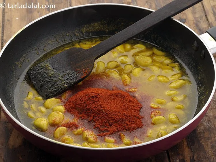 Step 14 – Add chilli powder as per the spice you prefer.