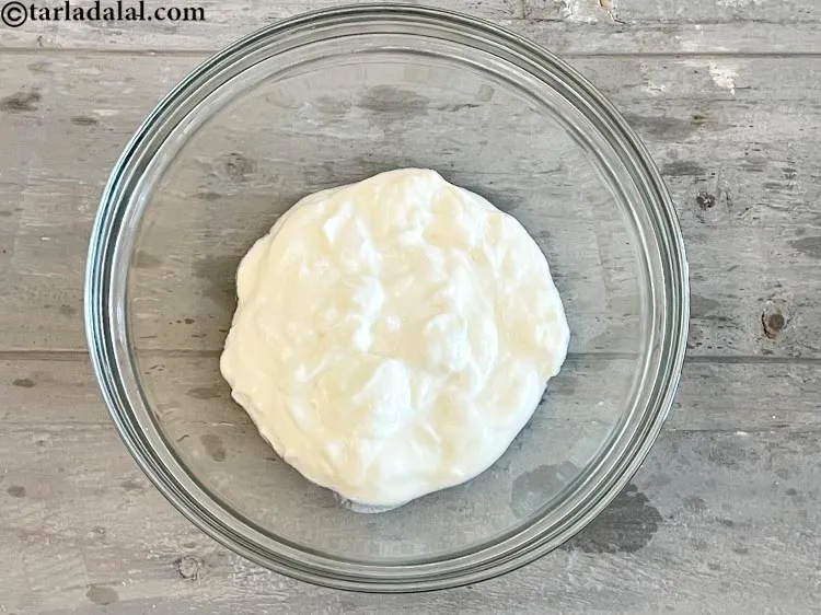 Step 10 – For&nbsp;<strong>lauki aur pudine ka raita recipe | dudhi pudina raita | healthy lauki pudina raita …