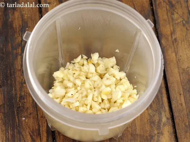 Step 6 – To make&nbsp;<b><span style="font-size: 12pt; font-family: Cambria;">Lebanese garlic sauce recipe &nbsp;| eggless&nbsp;Lebanese garlic sauce | Toum …