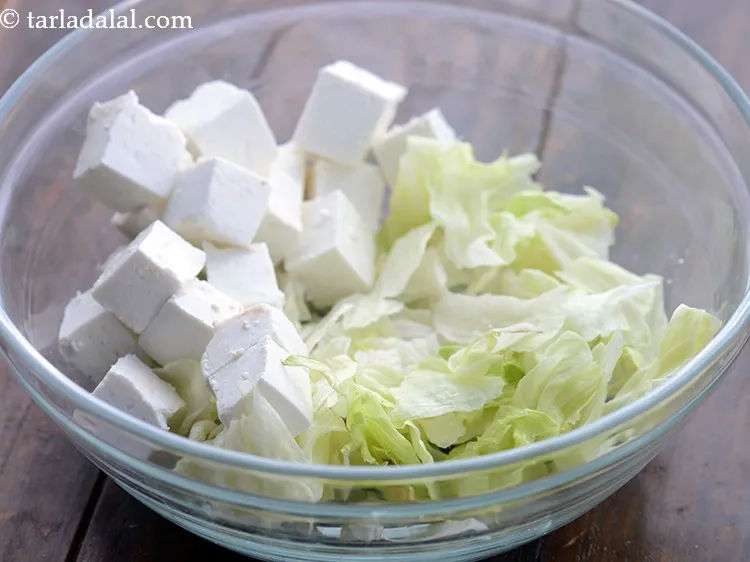 Step 8 – Add low fat paneer.&nbsp;