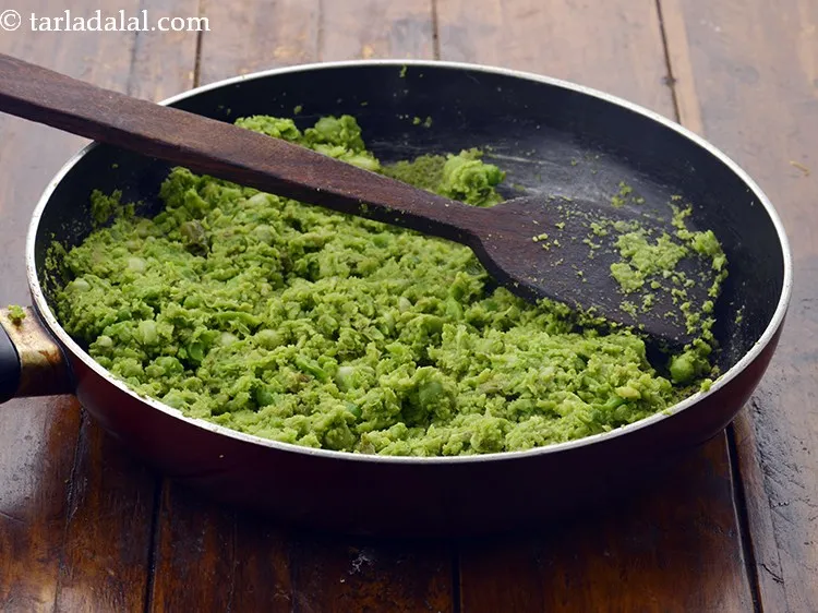 Step 12 – Mix well and cook on a medium flame for 5 to 7 minutes, while stirring …