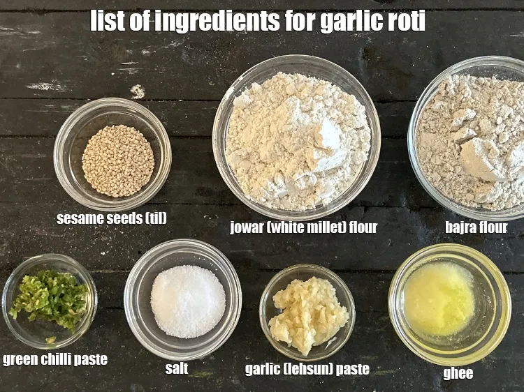 Step 2 – <strong>What is garlic roti made of ?</strong>&nbsp;<em><u>List of ingredients for garlic roti.</u></em>