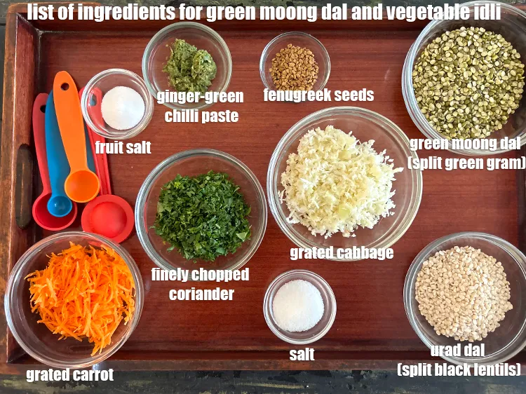 स्टेप 2 – <strong>हरी मूंग दाल वेजिटेबल इडली किस से बनती है?&nbsp;</strong><u><em>हरी मूंग …