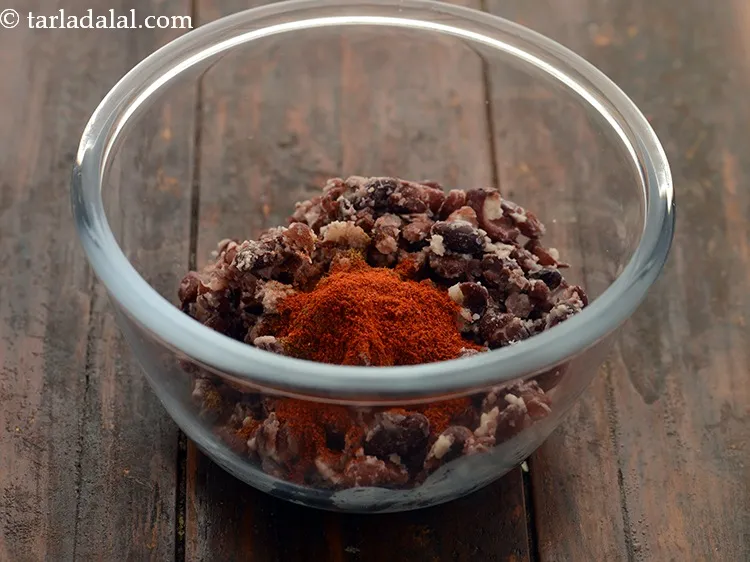 Step 24 – Add chilli powder as per the spice you prefer.